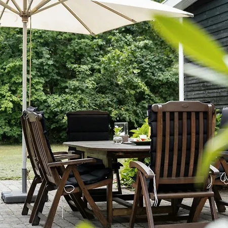 Classic Wooden House With South-facing Deck *